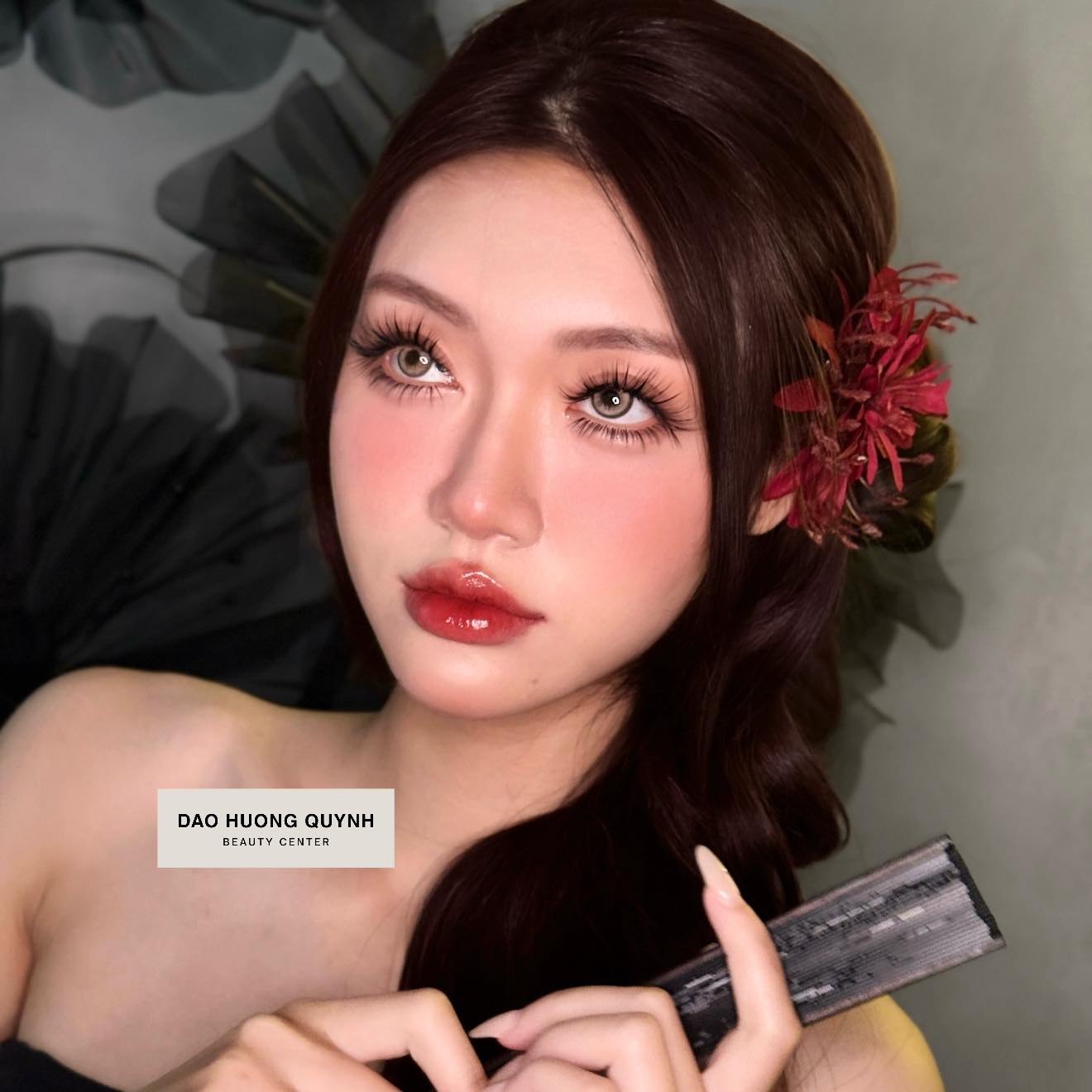 MI ĐÁT KỶ x LÔNG VŨ TRUNG HOA